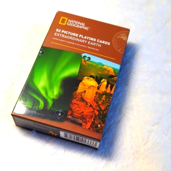 Brand New National Geographic  Extraordinary Earth Playing Cards - Picture 1 of 5